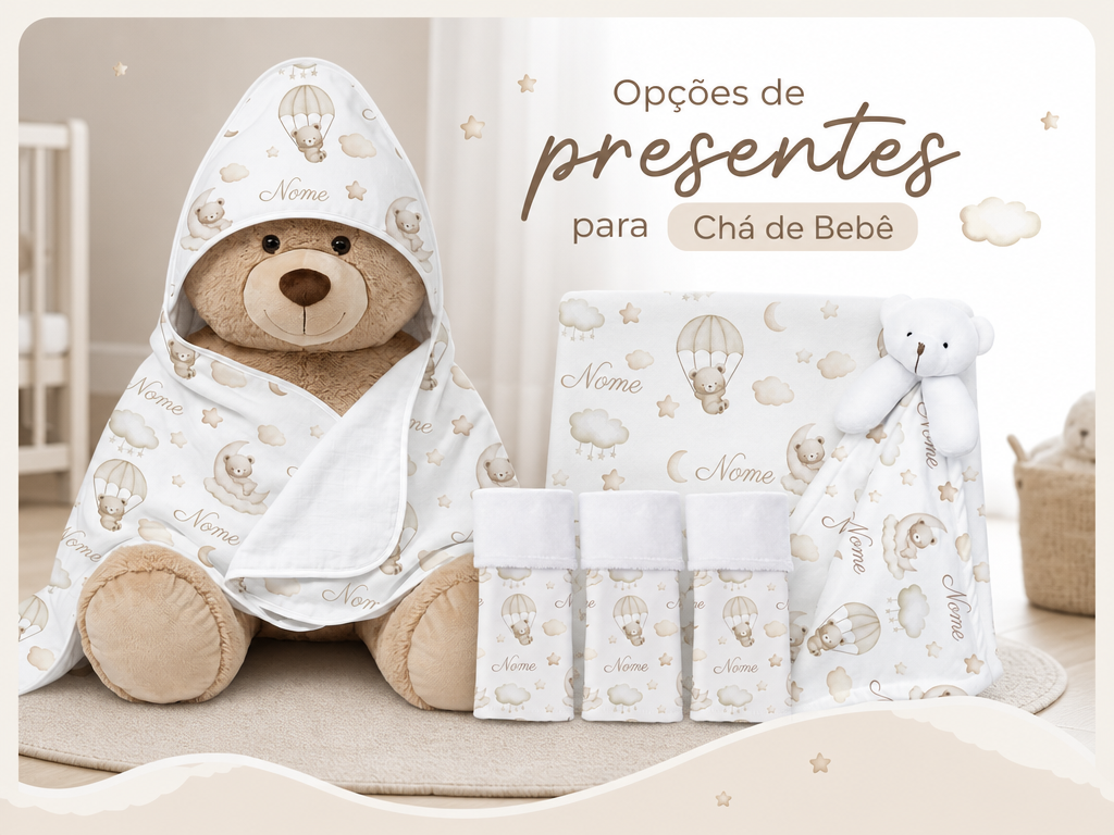 Uma delicada caixa de presente aberta revelando itens de enxoval personalizado em tons pastéis, como uma manta e paninhos de boca, dispostos sobre uma superfície de madeira clara.